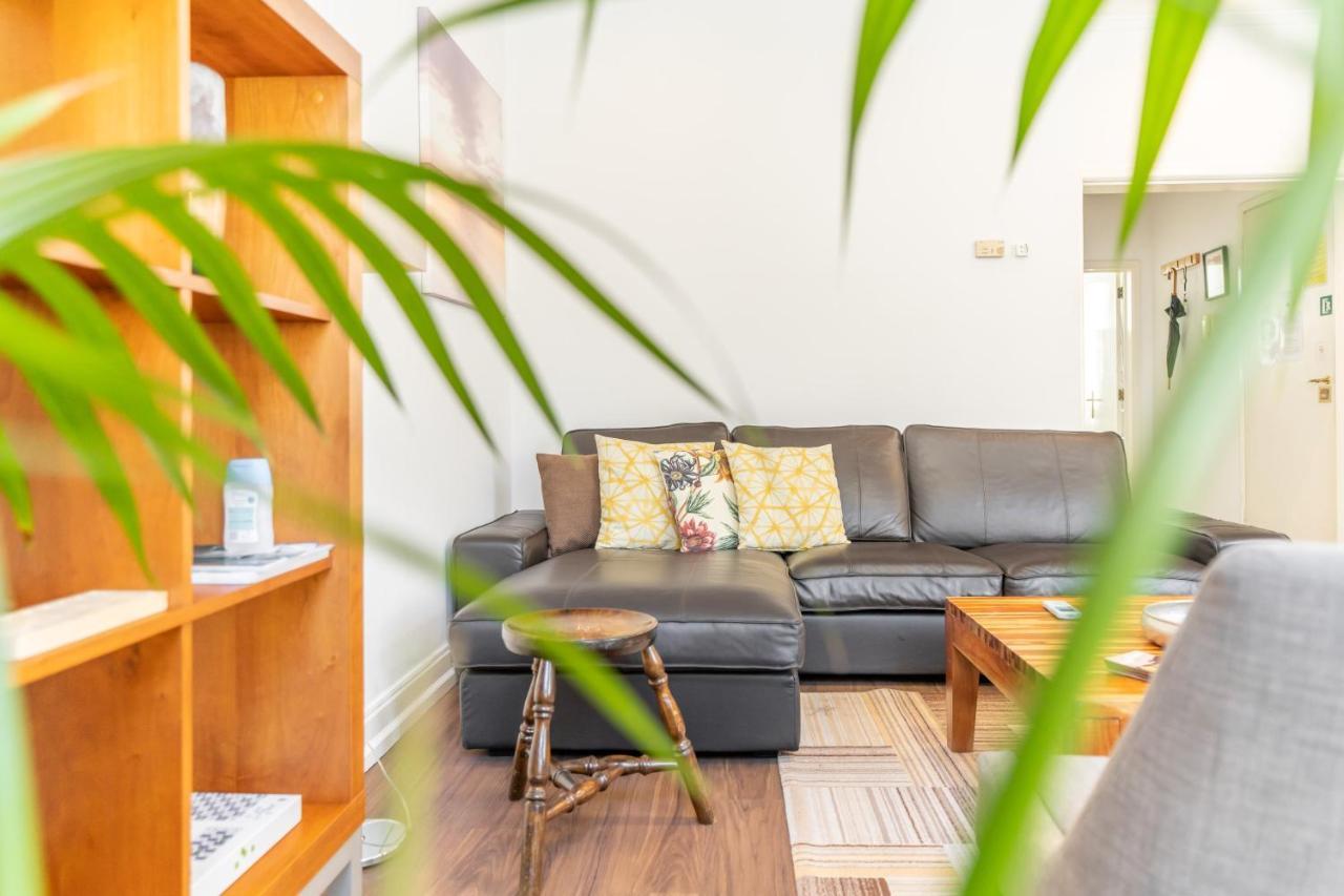 Lv Premier Chiado- Ch Appartement Lissabon